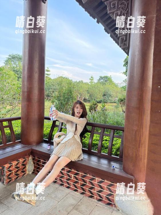 Xiuren秀人网 - 最新作品！顾欣怡女仆主题写真，让人忍不住想收藏的图片。.txt