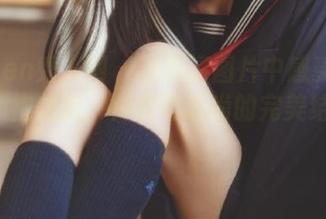 Xiuren秀人网 – 在高清图片中感受龙女宝宝旗袍之美，传统与时尚的完美结合.txt