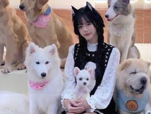 YouMi尤蜜荟 – Carol周妍希秘密作品集大揭秘，原图让你感受她独特视角下的美丽.txt