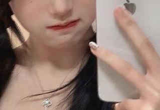 YouMi尤蜜荟 – 高清双人摄影作品，心妍小公主的唯美瞬间不容错过！.txt