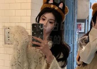 YouMi尤蜜荟 – 樱小白baby修女系列精选图库，跨越时空的视觉盛宴.txt