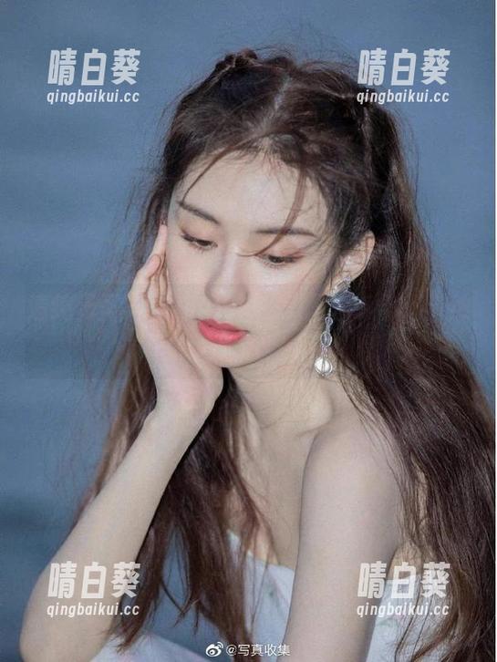 清纯无圣光，ZinieQ的美图告诉你：天然才是王道！.txt