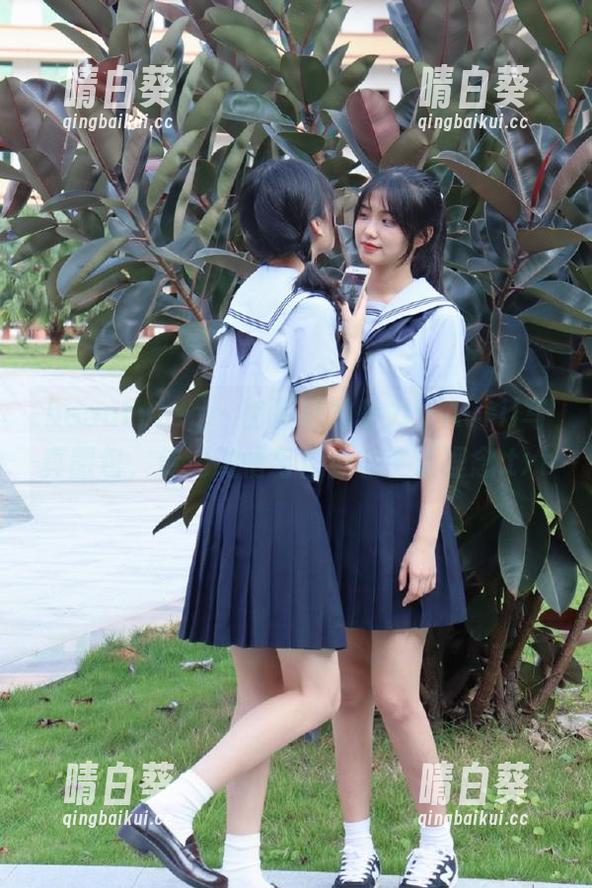 beautyleg - 比基尼的魅力：Avril写真图包，传递热情与自由的生活理念.txt
