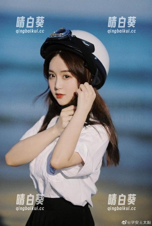 beautyleg - 跟着Stephy感受圣诞魔力，原图和写真带你一起幽默过节！.txt
