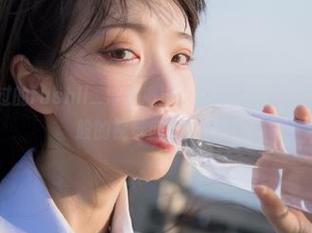 你绝不能错过的fushii_海堂魔法少女写真资源，带你进入梦幻般的视觉盛宴！.txt