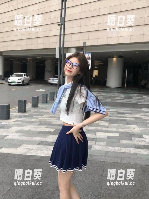 pans - 探索兰心镂空之美：独特写真图片合集等你来看！.txt