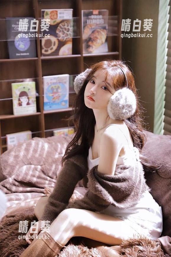 pans - 妮妮最新和服图片写真，既有美感又有笑点的奇妙旅程！.txt