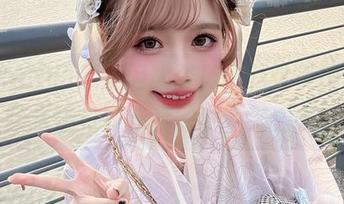 rinka冲田凛花闪耀登场，精选美图揭开阿米娅竞赛泳装的独特魅力.txt