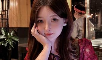 在线释放你的幻想：一小央泽黑龙少女写真资源等你来探索.txt