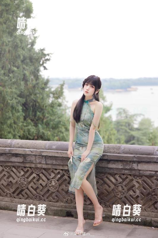 不呆猫独家放送：白月光写真资源，让你领略不一样的美丽！.txt
