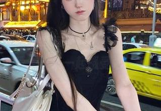 丽柜 – 伊园的写真更新来了！她的剧情灵动可爱，快来一起感受吧！.txt