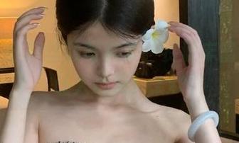 丽柜 – 小熊丝颜写真集，资源丰富但美得让人心疼！.txt