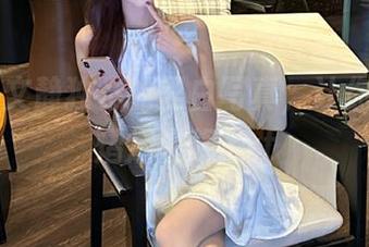 丽柜 – 文静独特的黑白写真，让你的图库熠熠生辉.txt