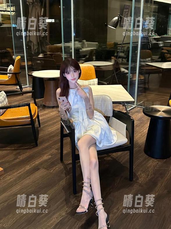 丽柜 - 文静独特的黑白写真,让你的图库熠熠生辉.txt 丽柜 - 文静独特的黑白写真,让你的图库熠熠生辉.txt