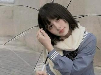 丽柜 – 走进琳达的户外世界——独特写真图集，捕捉每一个动人瞬间.txt