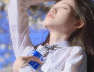 丽柜 – 语寒办公室的职场福利，给你带来精彩图片的视觉盛宴！.txt