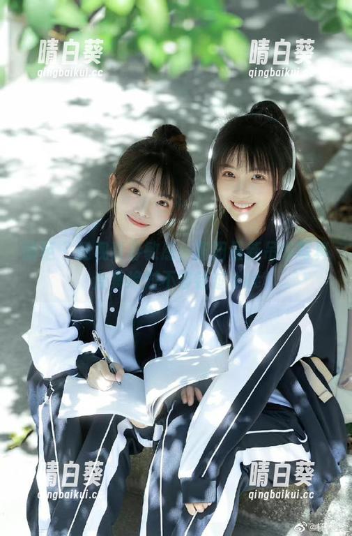丽柜 - 透视青春敏感，阳阳最新吊带写真合集绝对不容错过.txt