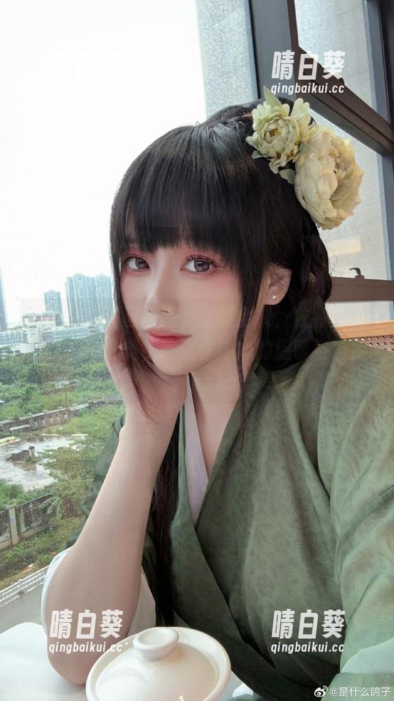 来自九言的碧蓝温泉之旅全集，独特写真展现水中之美，唤醒你内心的温暖与愉悦。.txt