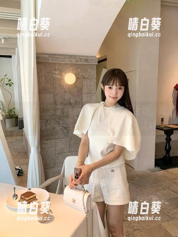 微密圈 - 于芷晴盛宴写真图包已上线，赶快下载体验不一样的视觉盛宴！.txt
