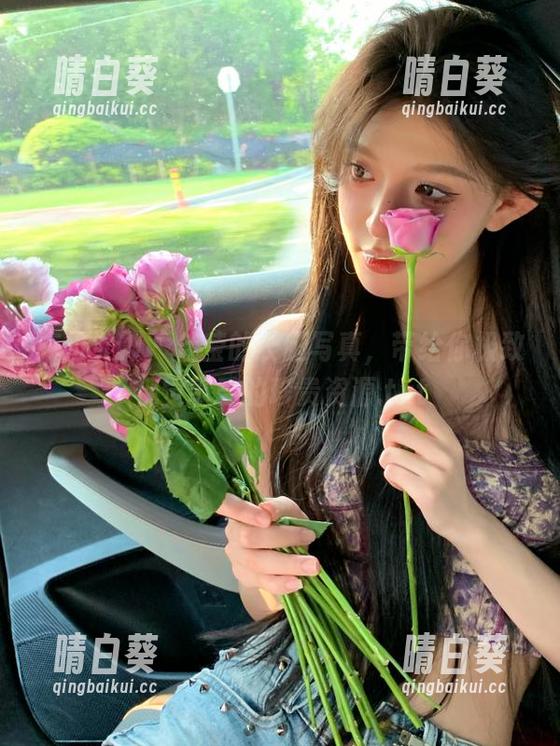 克拉女神 - 佳莹的长腿写真，带给你极致视觉享受的珍贵资源.txt