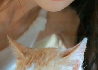 克拉女神 – 芝月浴缸主题写真：缔造梦幻艺术作品的无限可能与震撼图片.txt