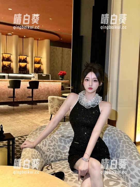 克拉女神 - 免费静宜高跟鞋写真图包，时尚达人们不可错过的视觉盛宴.txt