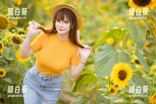 前羽_rr短裙唯美写真之旅，精彩cos风格图包大揭秘.txt