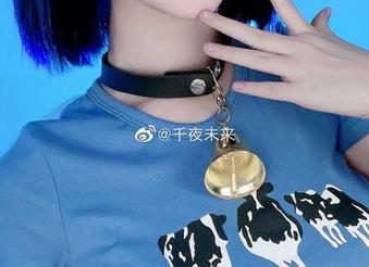 颠覆你的审美，千夜未来最新美图“大凤”带你走进她的艺术世界！.txt