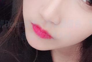 啾小妍Deer女神专属私房图包，每一张都是艺术品.txt
