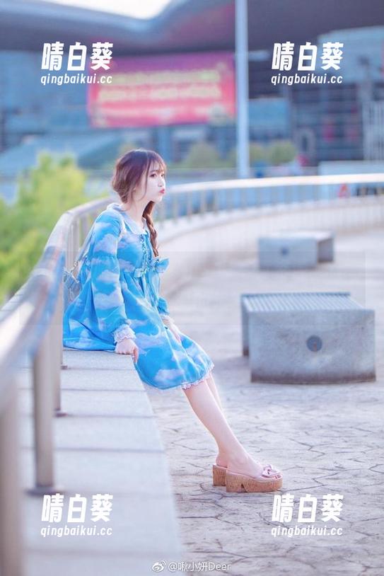 免费分享啾小妍Deer圣诞写真资源，让每个人都能感受圣诞的浪漫氛围！.txt