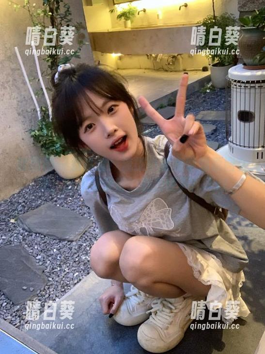 嗲囡囡 - 别错过！流氓小巫女学姐原图全集，带你探索她的魅力世界！.txt
