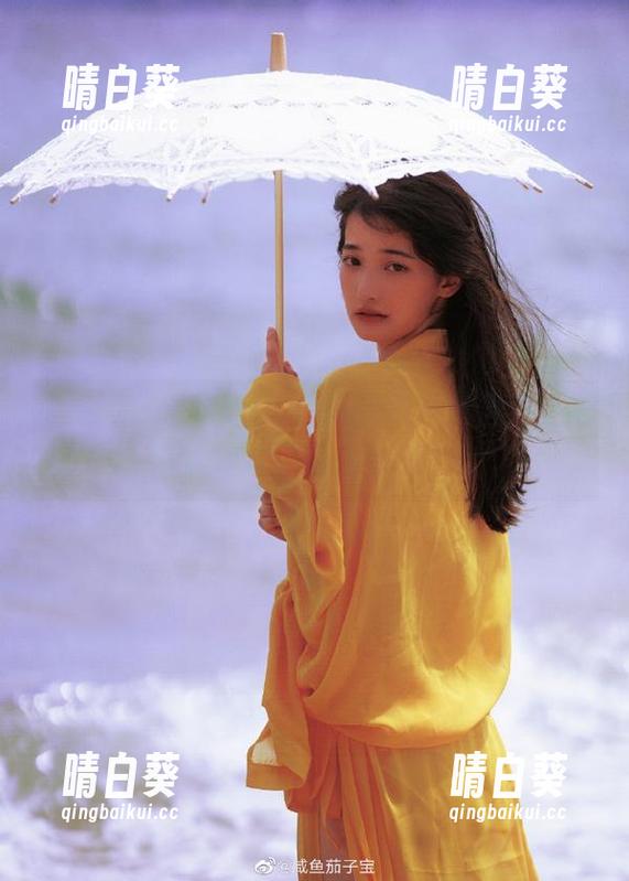 嗲囡囡 - 王婉悠Queen独特私拍合集：探索裤里丝的魅力瞬间.txt