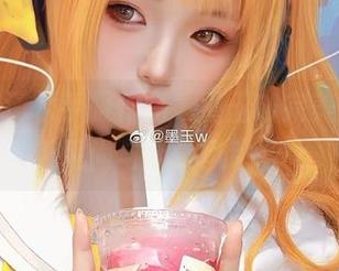 细腻高清水手服作品，墨玉M完美演绎青春风尚与个性风采.txt