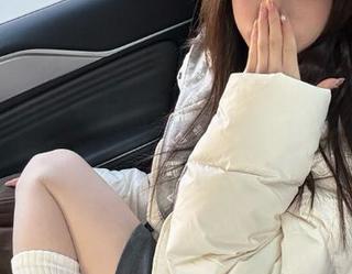 大生模拍 – 一起来欣赏娇娇的皮衣写真，每张照片都是心动瞬间.txt
