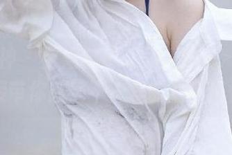 头条女神 – 空姐COCO写真图集，免费下载链接带你感受不一样的空中风情.txt
