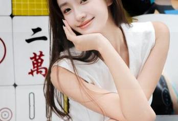 头条女神 – 崔昭妍的美足写真合集，令无数人心跳加速，实在心动！.txt