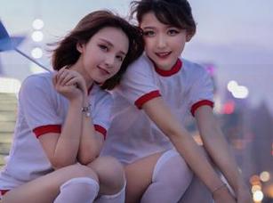 头条女神 – 腰间一抹清风，苏可可W双马尾美图下载享受极致视觉盛宴！.txt