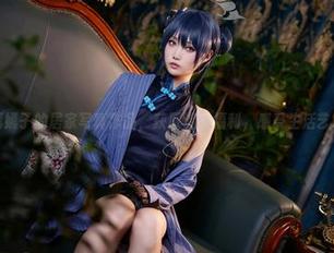 随着嫣嫣子的居家写真作品，获取温暖福利，感受生活艺术.txt