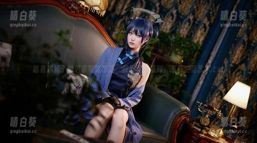 随着嫣嫣子的居家写真作品，获取温暖福利，感受生活艺术.txt