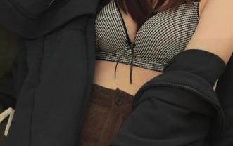 小和甜酒呈现魔理沙吃了蘑菇后的梦幻写真套图.txt