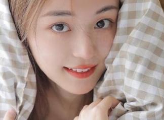 少女秩序 – 穿上体操服的小满，美图中的套图让人感受到力量与柔美的完美融合！.txt