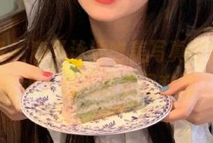 少女秩序 – 鹿可泳池唯美写真作品，带你领略动人心弦的美图套图.txt