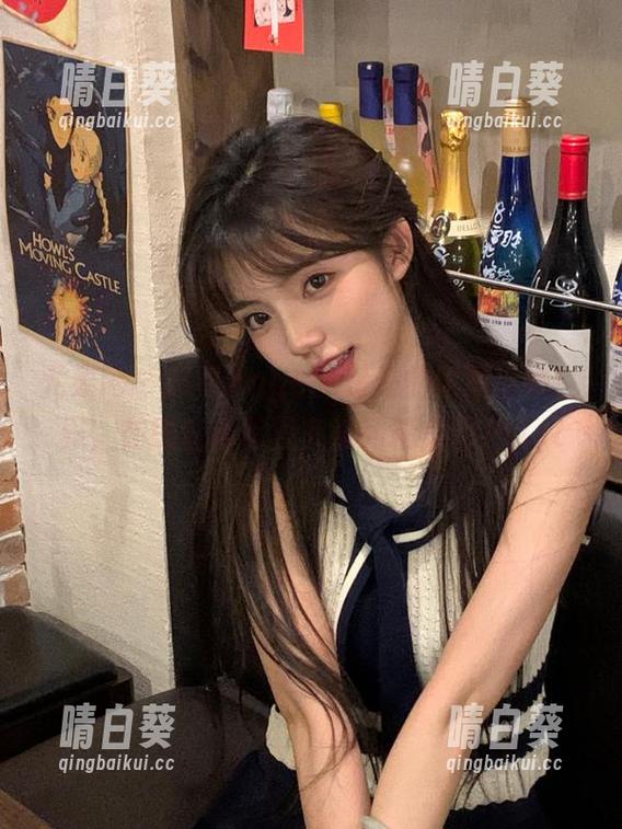 尤果网 - 探寻Angela楚楚的软糯妖娆世界，在线查看粽思夜系列精美图片.txt