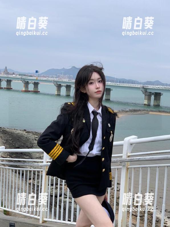 尤果网 - 沉醉于刘天天的镂空，无圣光图包中的青春与真实.txt