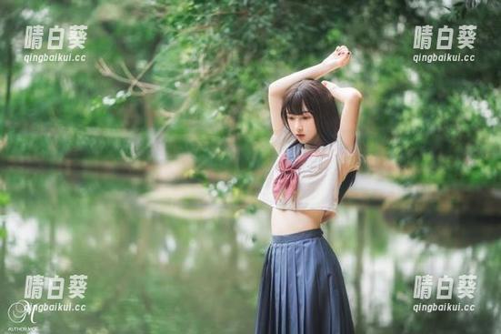 尤果网 - 周妍希皮衣作品大合集，精彩照片展示她的时尚态度，快来看看她的穿搭灵感！.txt