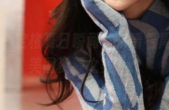 尤果网 – 定格夏日瞬间，来看看周妍希的美图资源之美.txt