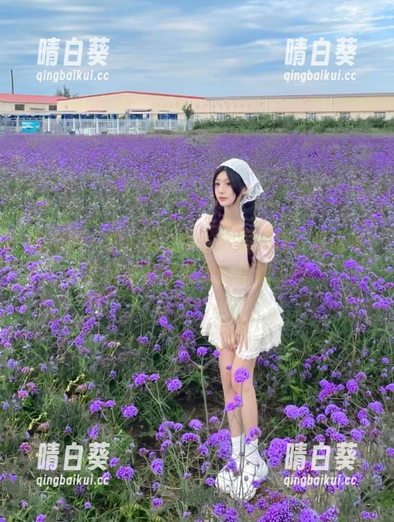 尤果网 - 邂逅张之龄的校服风格，原图写真让你体会青春的律动.txt