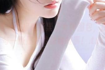 尤果网 – 迎接最新栗子女神图包，探索她每一张照片的独特故事！.txt