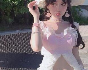 尤果网 – 琳丽姐姐的写真作品集，展现时尚与艺术交融的独特视角.txt