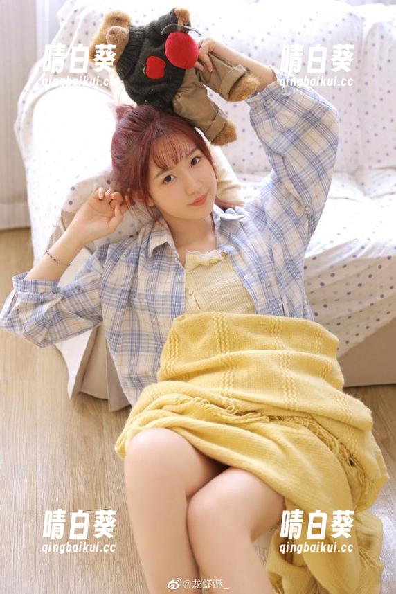 尤果网 - 护士赵颖儿的真实瞬间，珍藏于写真图集中的感人故事.txt